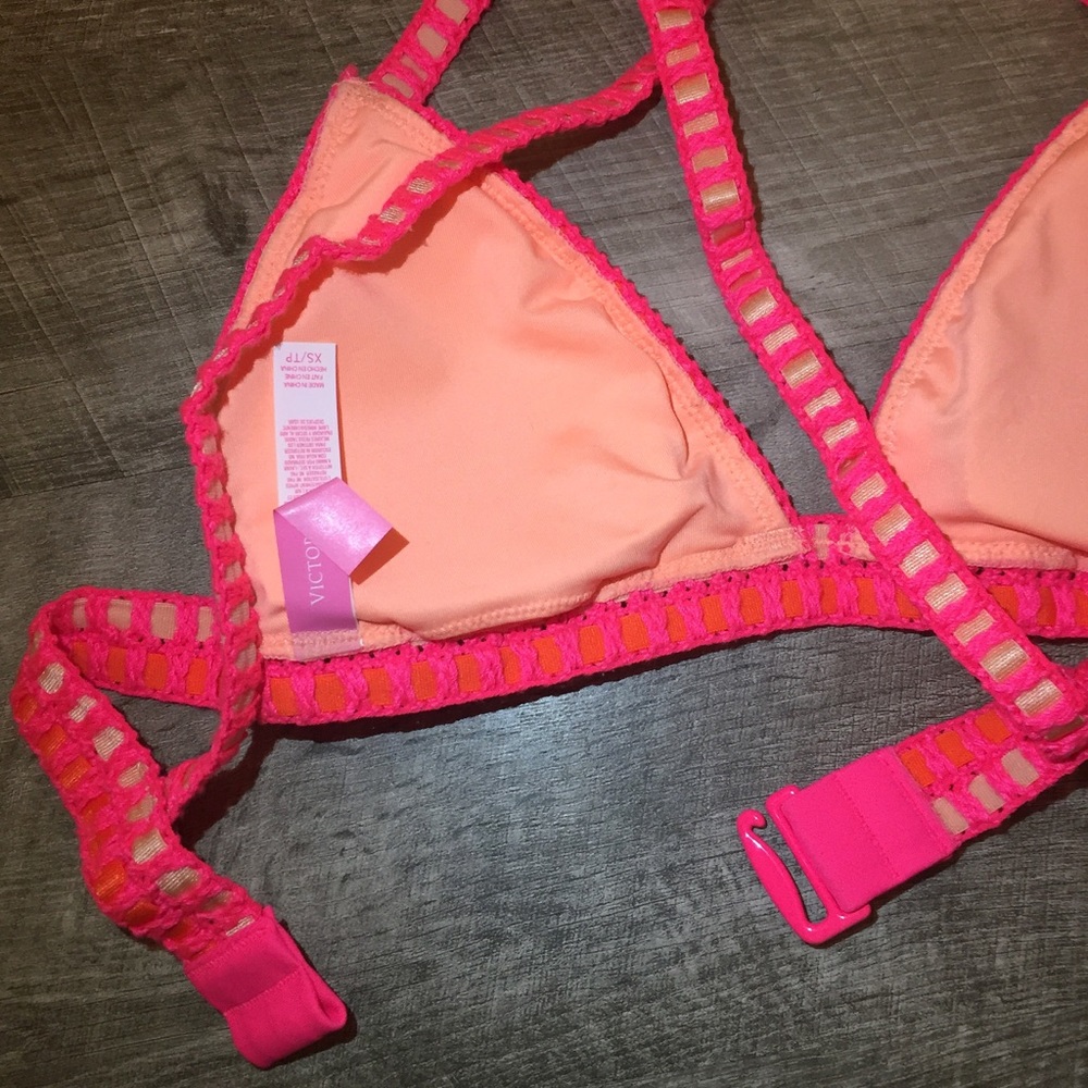 🔥MOVING SALE📦 🆕VS Crochet Bikini Set - Picture 4 of 8